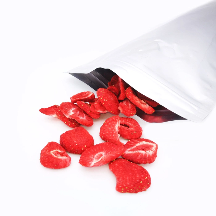 Freeze Dried Strawberries for All Ages People Fruit Chips Strawberry Whole/Slice/Dice/Powder