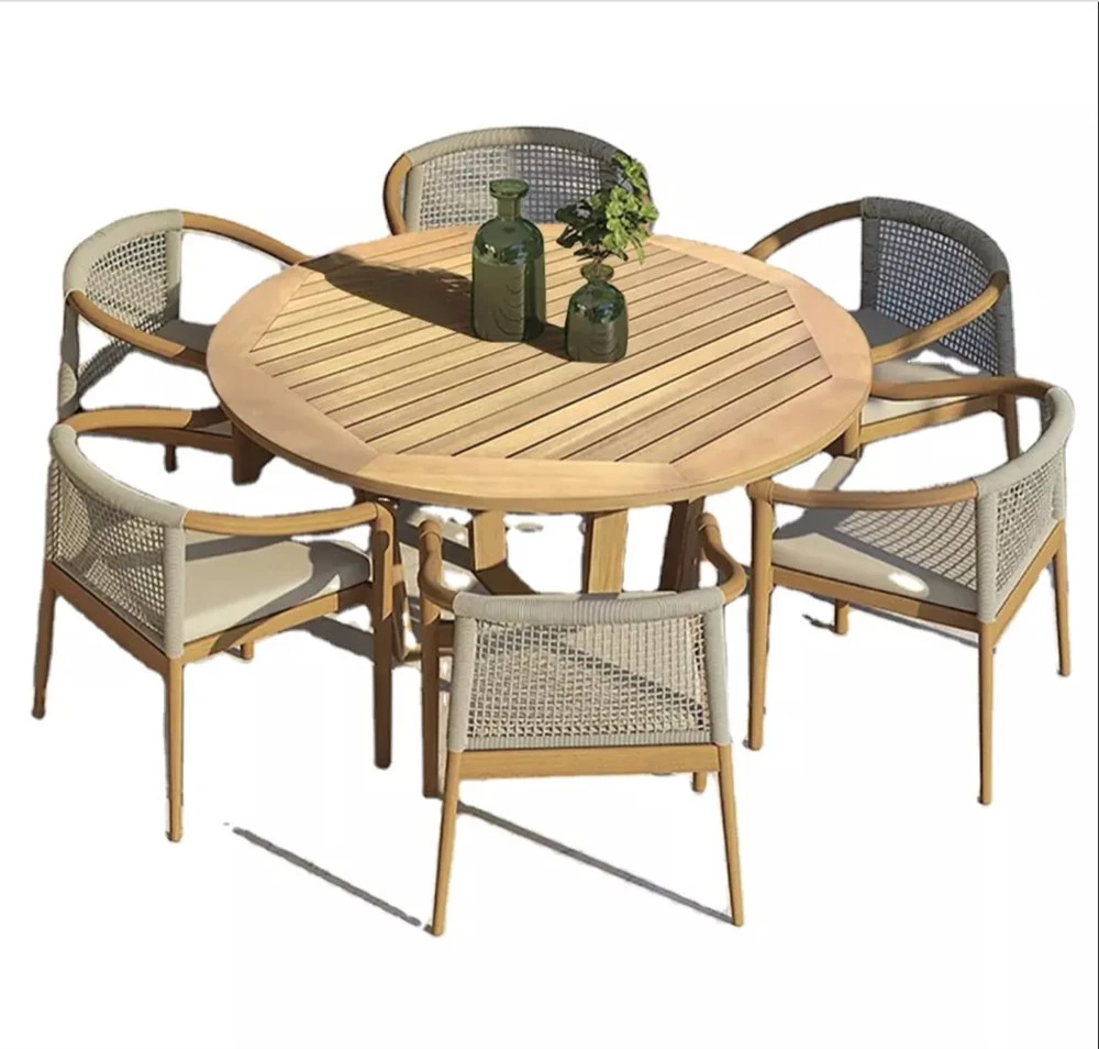 Ensemble de meubles de jardin en teck de style nordique, comprenant une table ronde et des chaises de haute qualité personnalisées