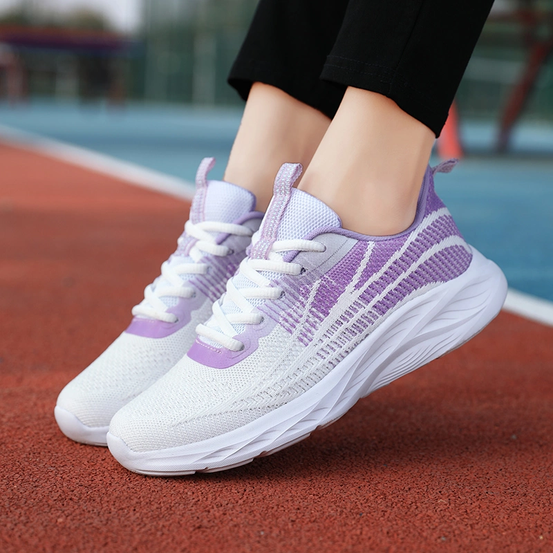 Wholesale Lightweight Footwear Supplier Lady Flyknit Breathable Athletic Shoes