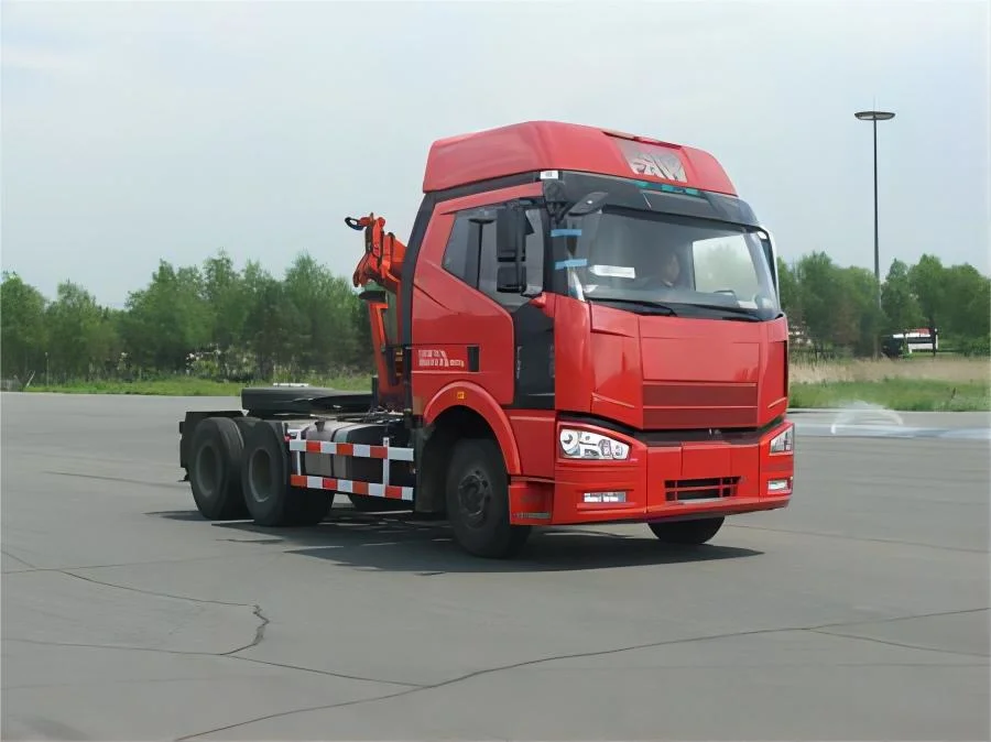 84km/H 6X4 Driving 350HP Conductor Type Hoisting Tractor Truck