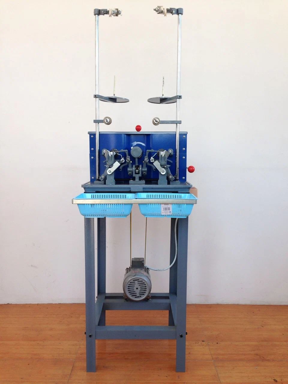 Good Quality Cocoon Bobbin Winding Machine for Schiffli Embroidery