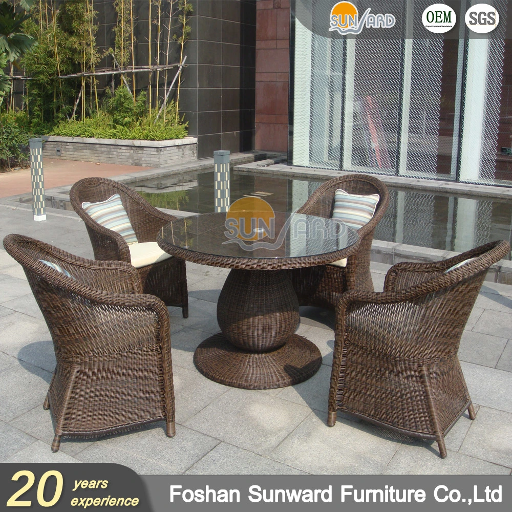 Conjunto de restaurantes de luxo Patio US Style Aluminium Wicker Rattan Leisure Restaurante Home Table and Chairs Hotel Outdoor Garden Dining Furniture