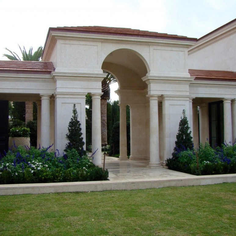 Custom Made Cream Limestone Architectural Stone Doric Column Entrance