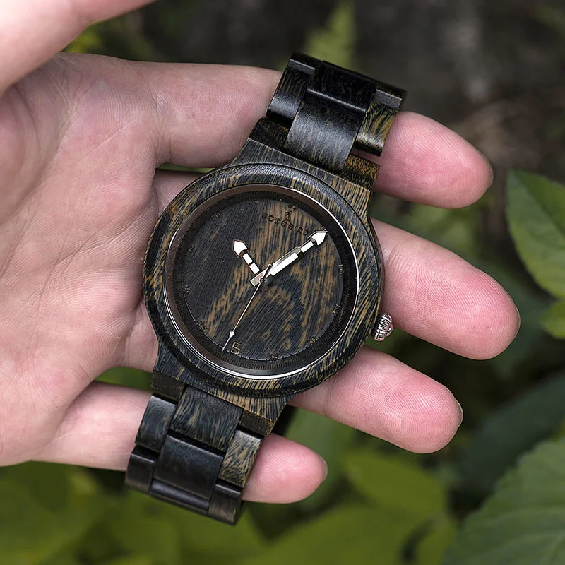 Replica Luxury Brand Bo Bo Uhr Young Men′ S Grüne Sandelholz Uhr Retro Men′ S Leuchtende Massivholz Uhrmacherkunst.
