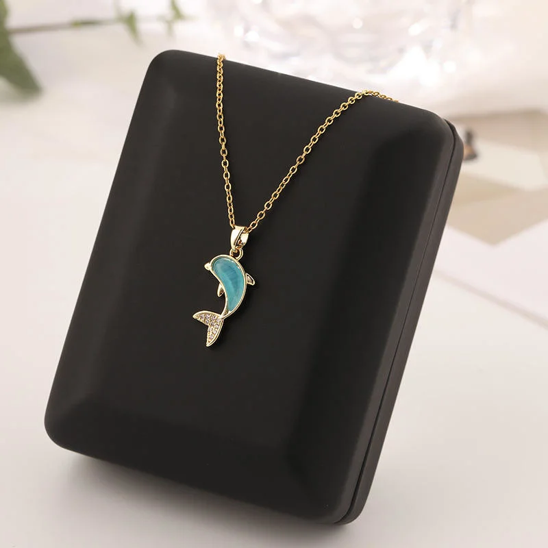 Stainless Steel Geometric Fritillaria Butterfly Pendant Necklace Zircon Snow Flower