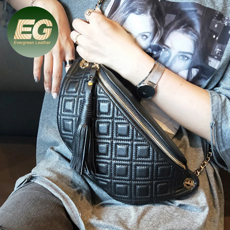 Emg6845 Mode Femmes Bandoulière Chaîne Fantaisie Pack Personnalisé Sacs Poitrine en Cuir à Franges Croix Designer Sac Ceinture Matelassé