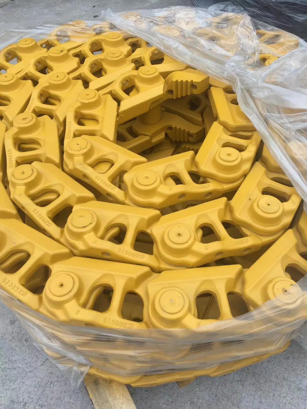 Track Link Track Chain Track Link Assembly Excavator Parts Highly Quality