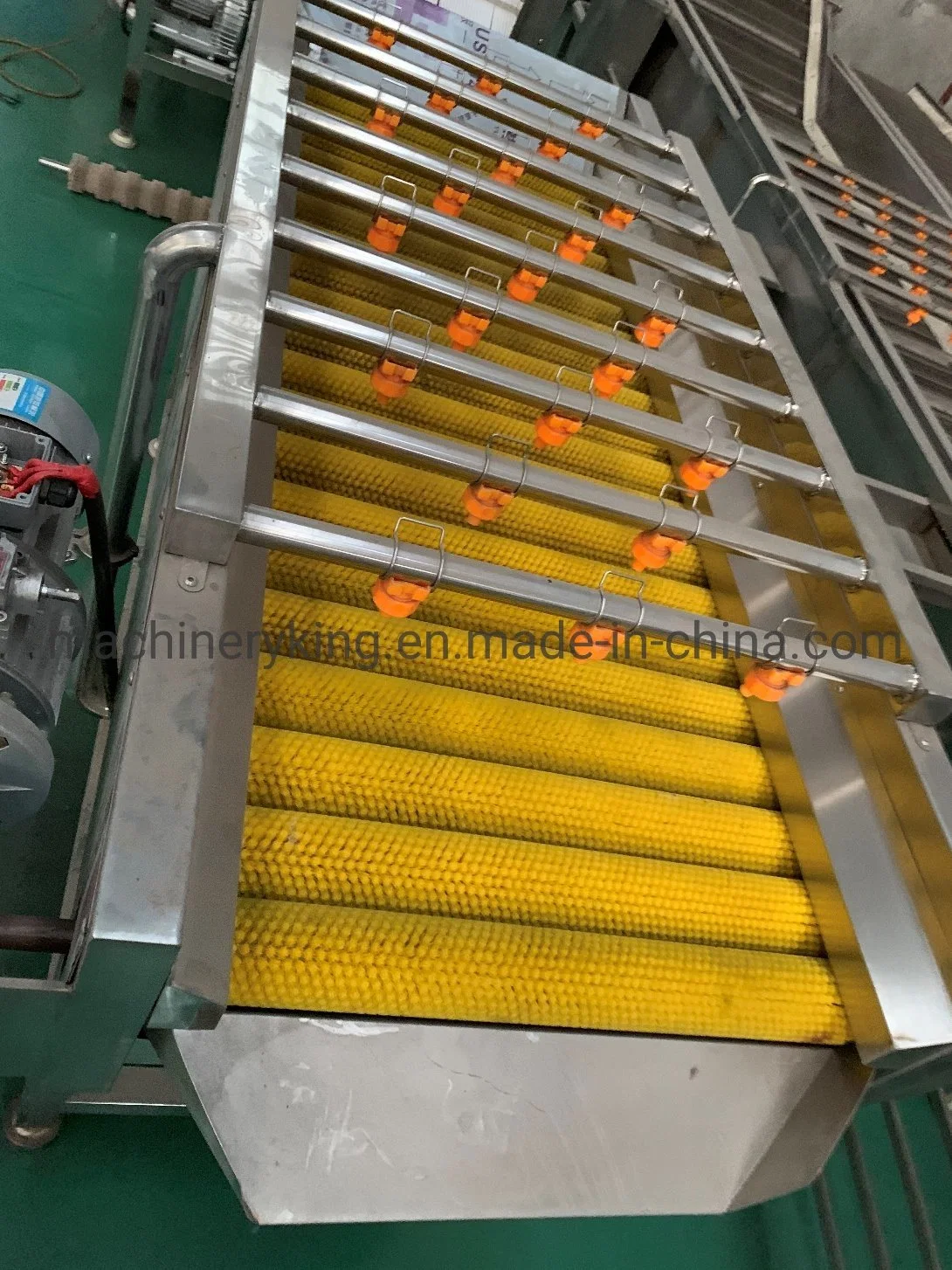 Brush Roller Vegetable Washer Washing and Cleaning Machine