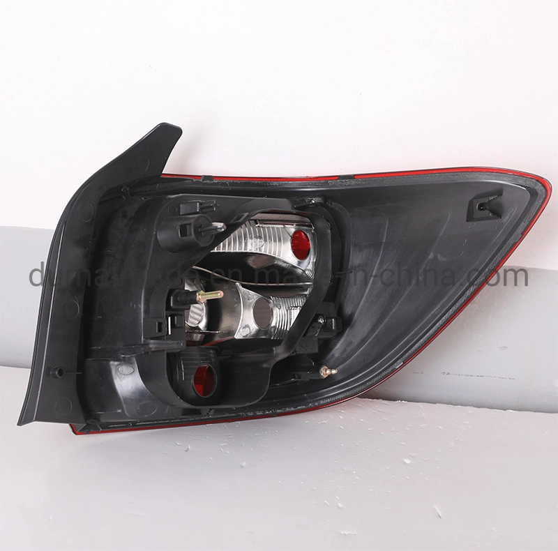 2012 - 2016 Dacia Logan símbolo luces traseras 265556233r 265501454r Para Renault Auto Body Parts of Lights