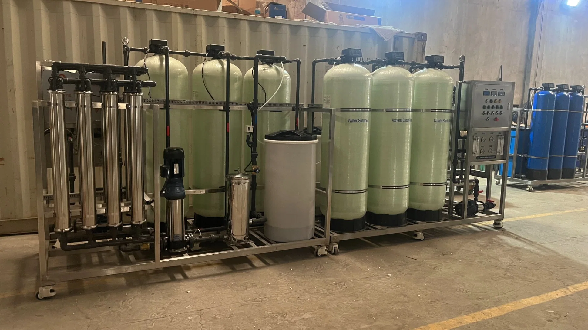 RO máquina de tratamiento de agua potable Sistema de filtro suavizador de agua de la planta de tratamiento de aguas industriales