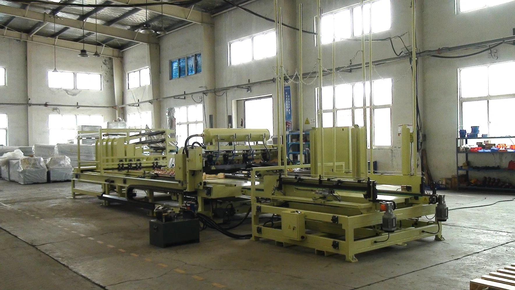 Custom Automatic Stringer Wood Pallet Feeding Nailing Corner Cutting Branding Stacking Production Line Lumber Nailing Machine