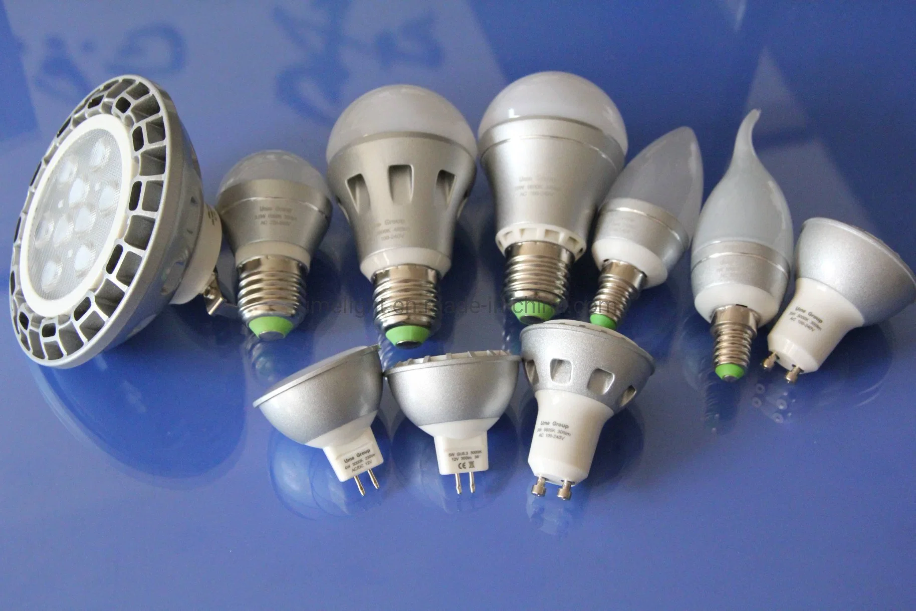 OEM Price Manufacturer Electric Energy Saving Daylight E14 B22 E27 Home Globe Lamp Bombilla LED Lights Bulb for Lighting Fittings Lamparas