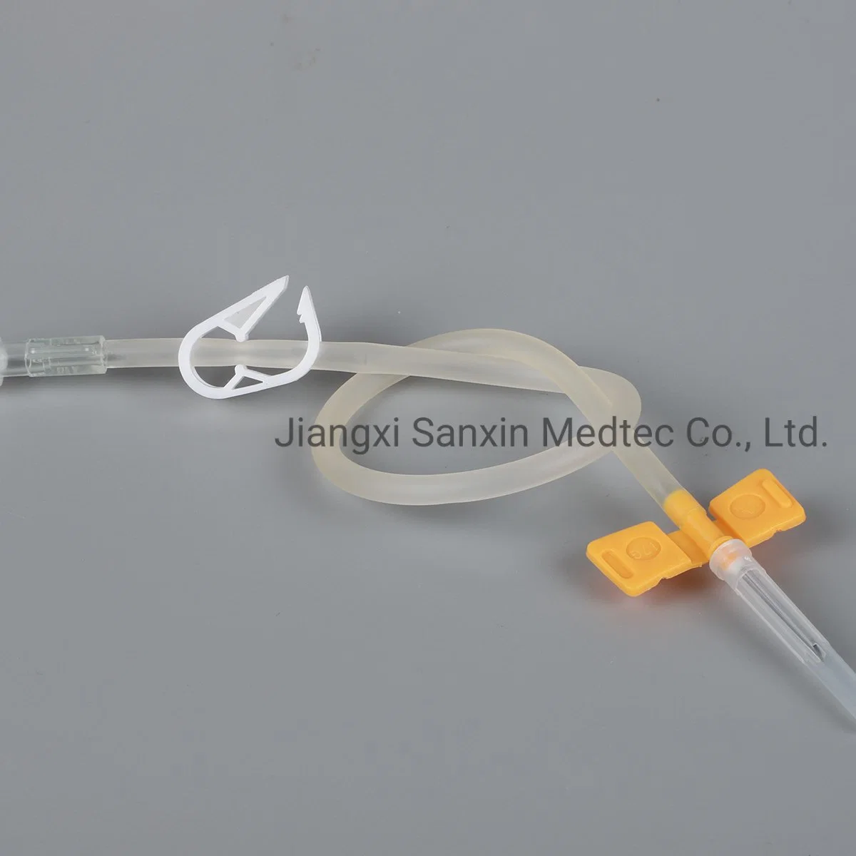 Medical AV Fistula Needle with Rotatable Wing