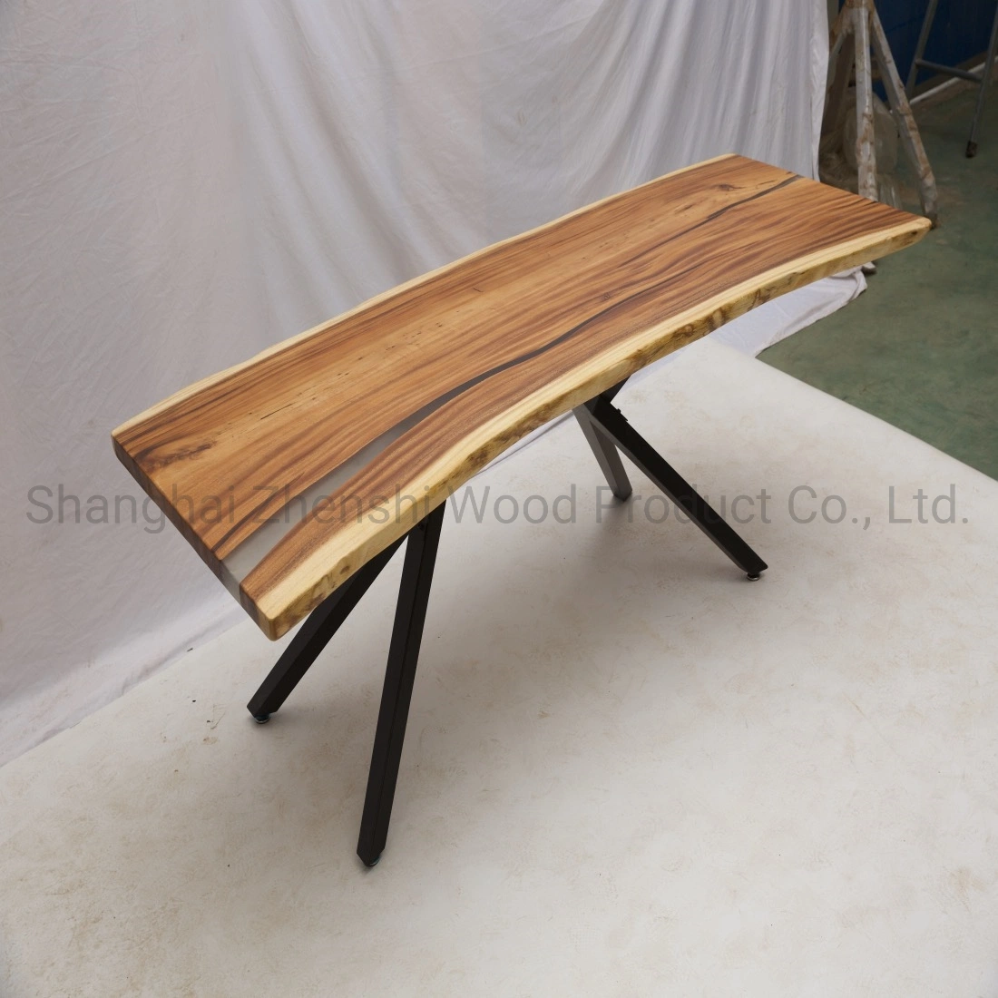 Dalle de Live Edge Suar Table Table latérale du bois