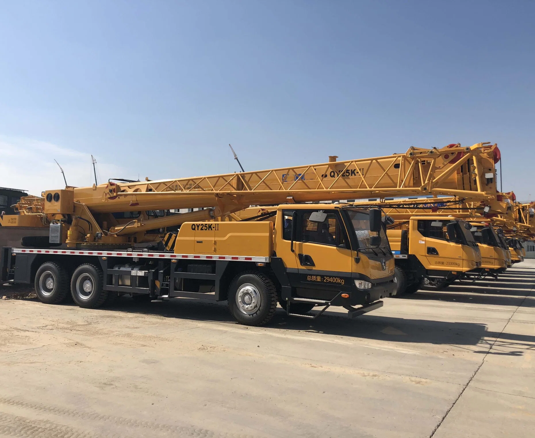 High Operating Efficiency 25ton Telescoping Boom Mobile Crane Qy25K-II