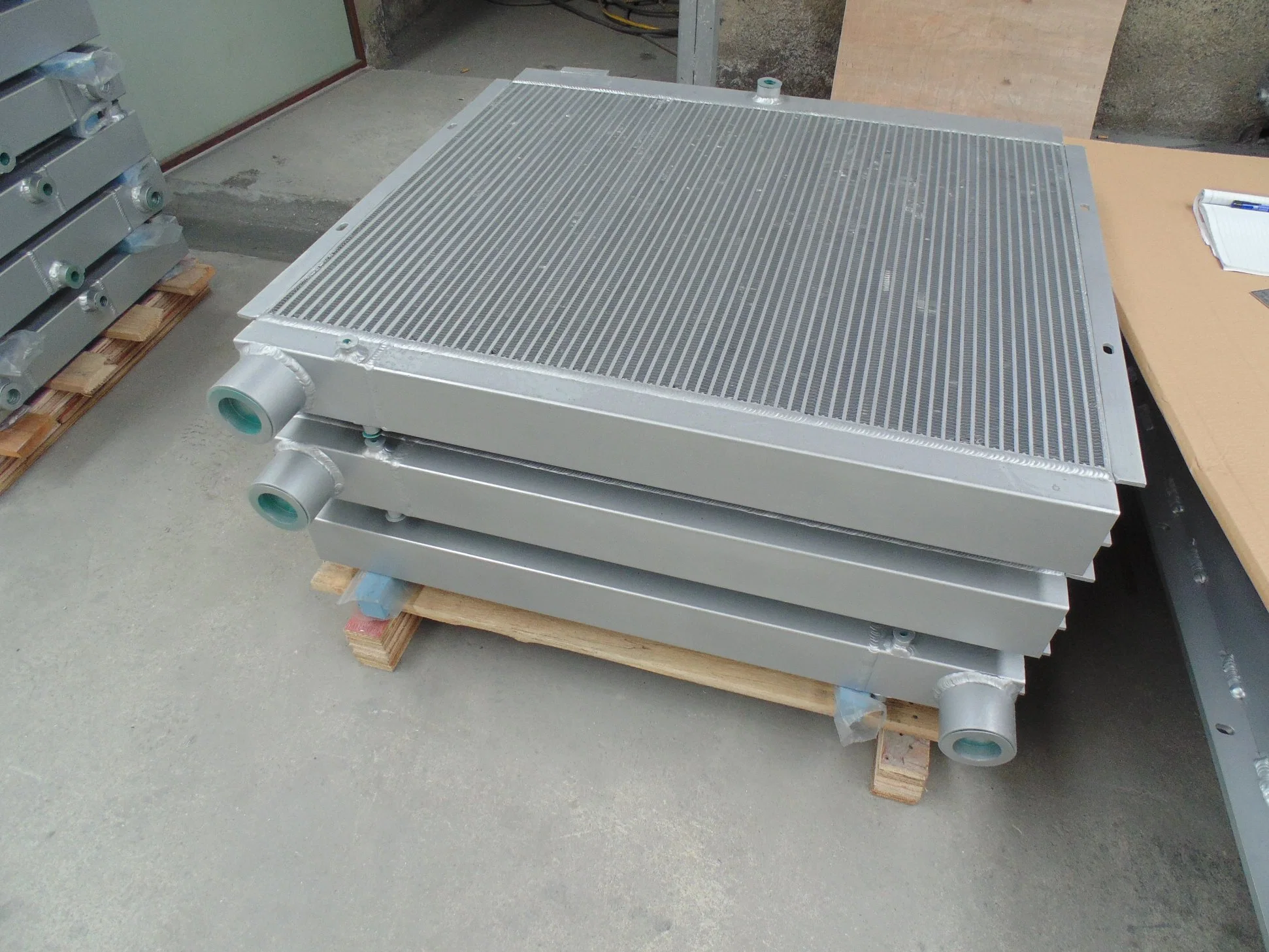 Screw Air Compressor Air/Oil Combi Cooler/Industrial Radiator Manufacture