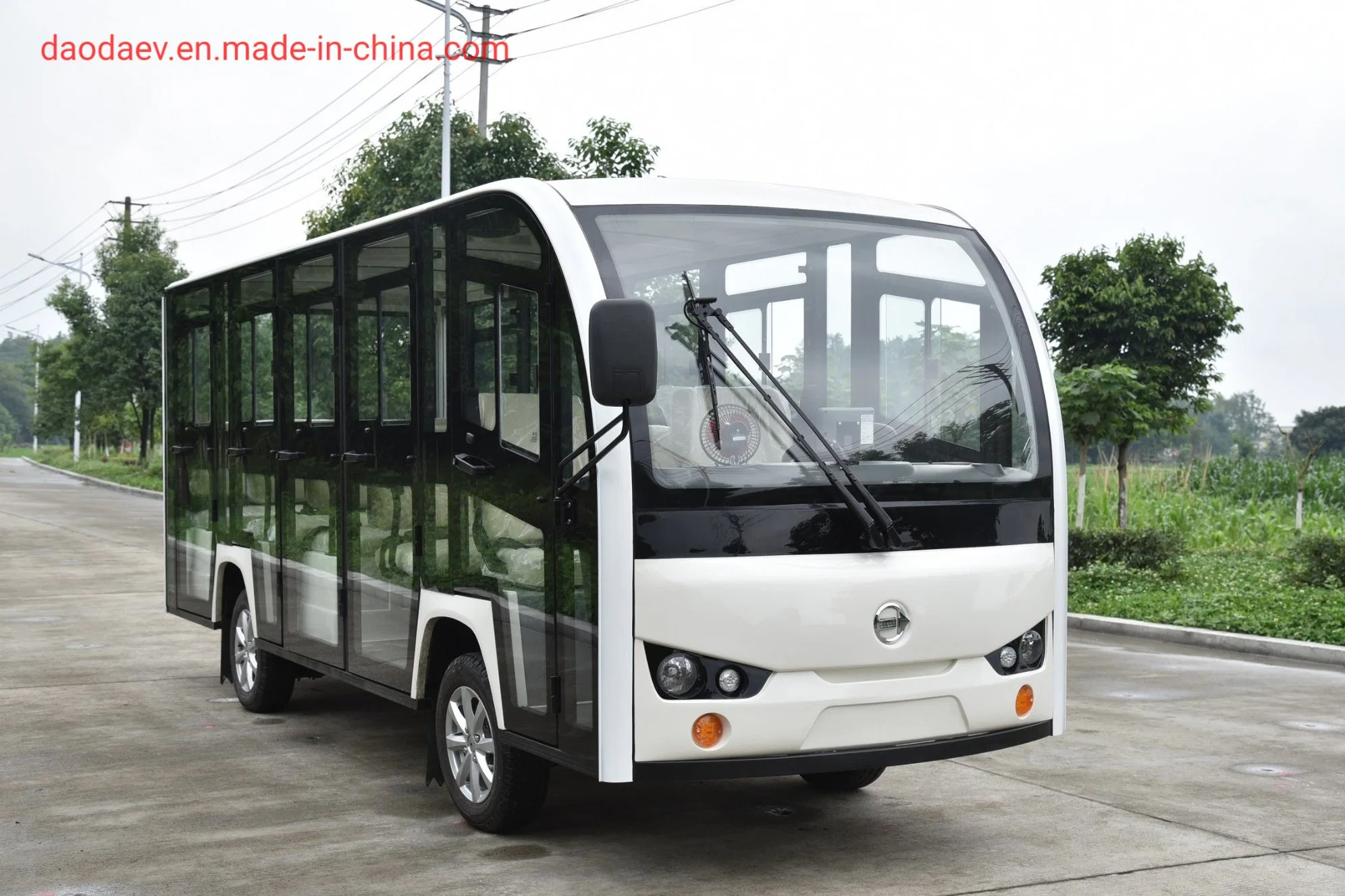 China Factory High Performance 72V 7.5kw Power Super Charge 14 Passenger Lithium Battery Electric Open Closed Sightseeing Bus Sightseeing Car Minibus F14m-Qm13