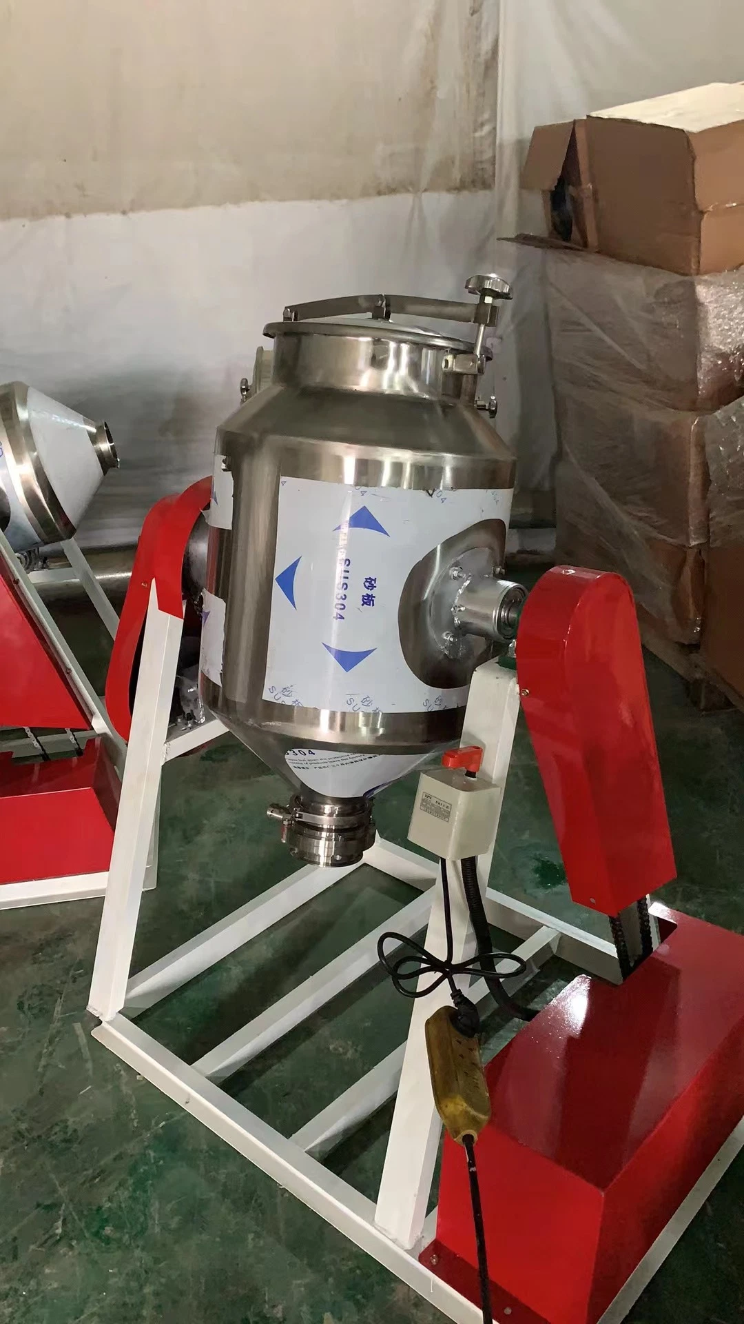 20kg 30kg 50kg 100kg 200kg China Fabrik Preis Edelstahl Drum Mischgeräte Futterdünger Doppelkegel Gewürzpulver Mischmaschine