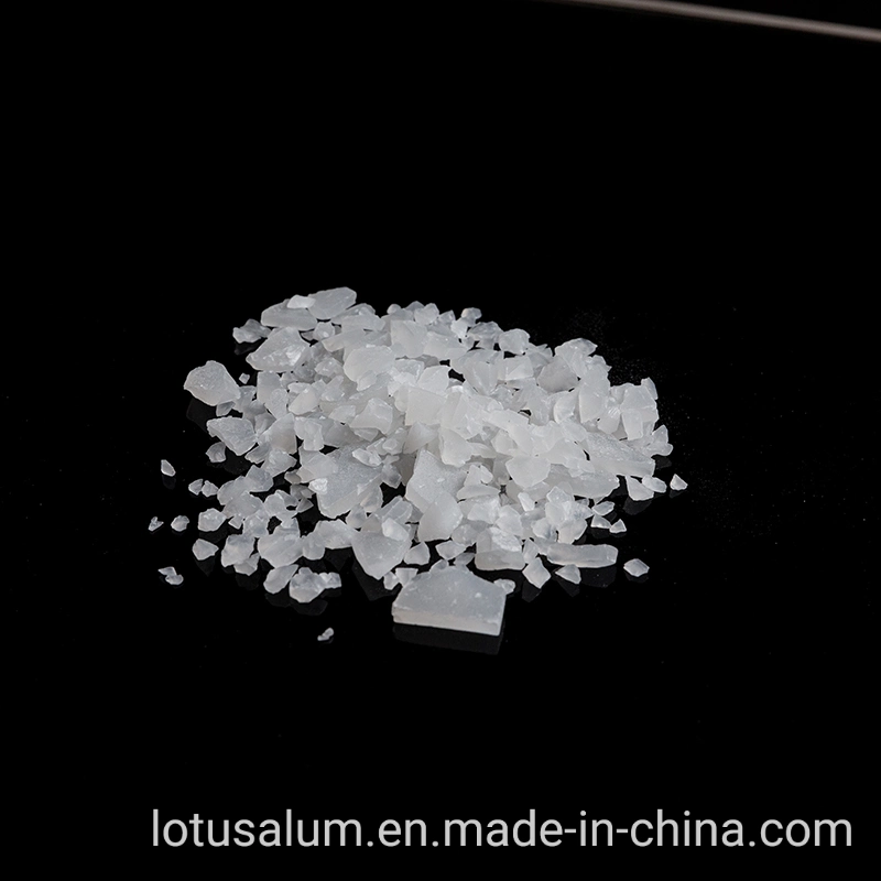 Factory Directly Wholesale/Supplier Popular Product Aluminum Sulphate 17-18% Low Iron for Water Treatment