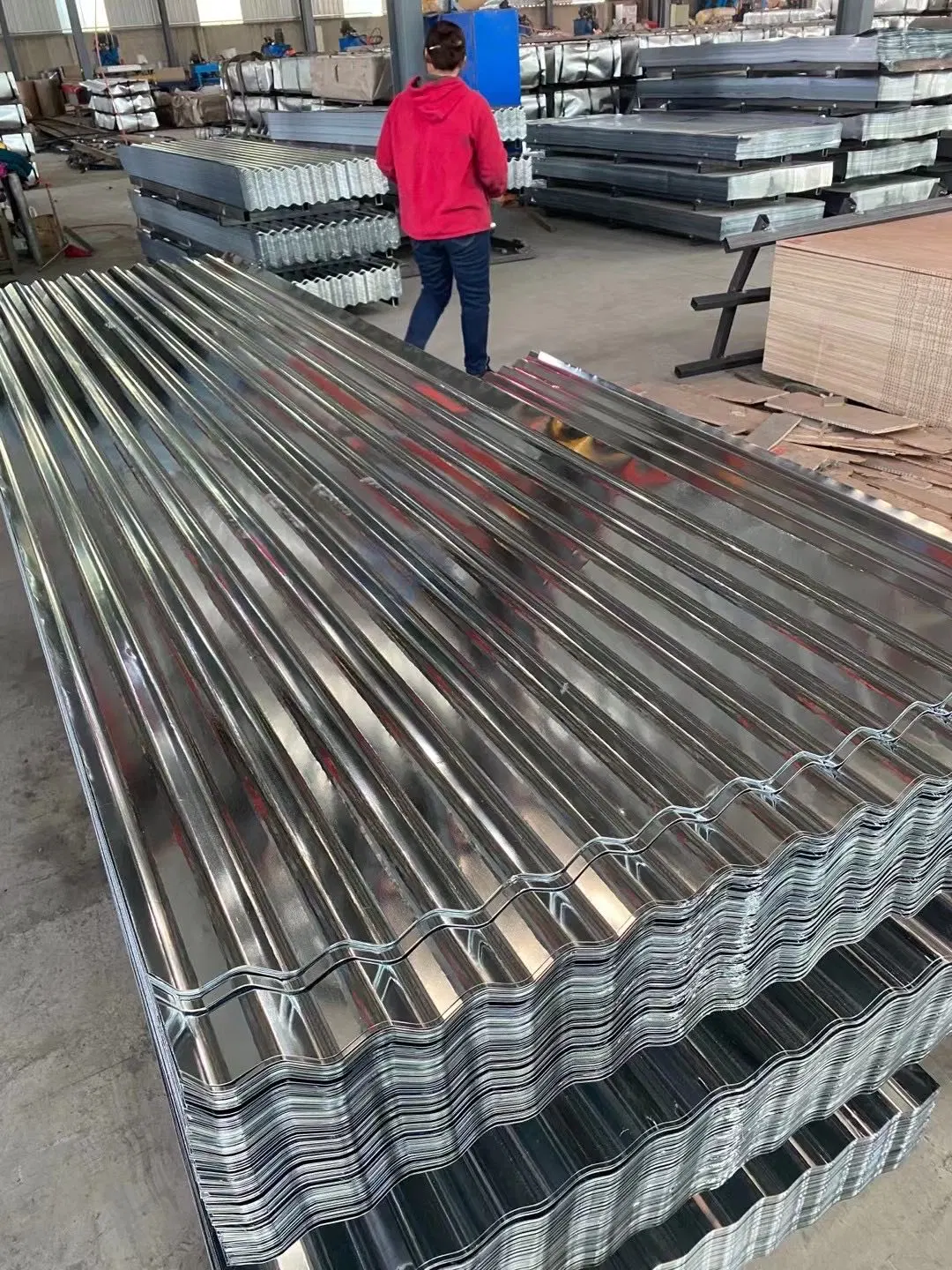 Design Building Material 24gauge 30-275G/M2 Zinc Coating Galvanized Corrugated Steel Metal Roof Sheet