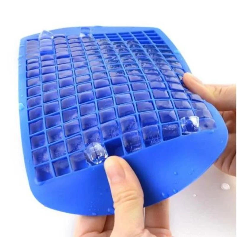 Bac à glaçons carré en silicone mini matériau, 160 cellules bleues.