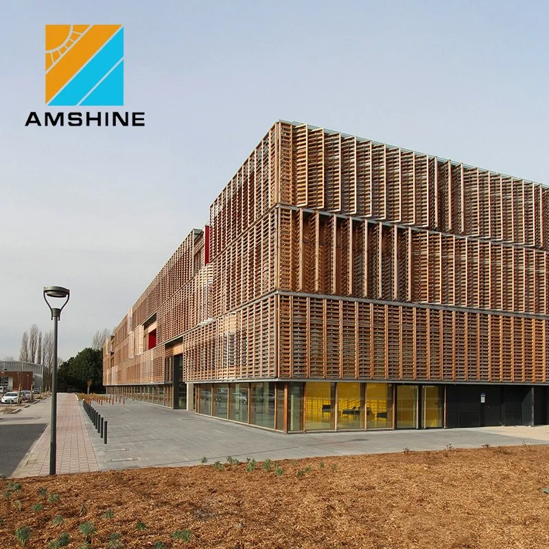 Toldo de lamas de aluminio para control solar de ventanas de vidrio con paneles aislantes y persianas para ventilación