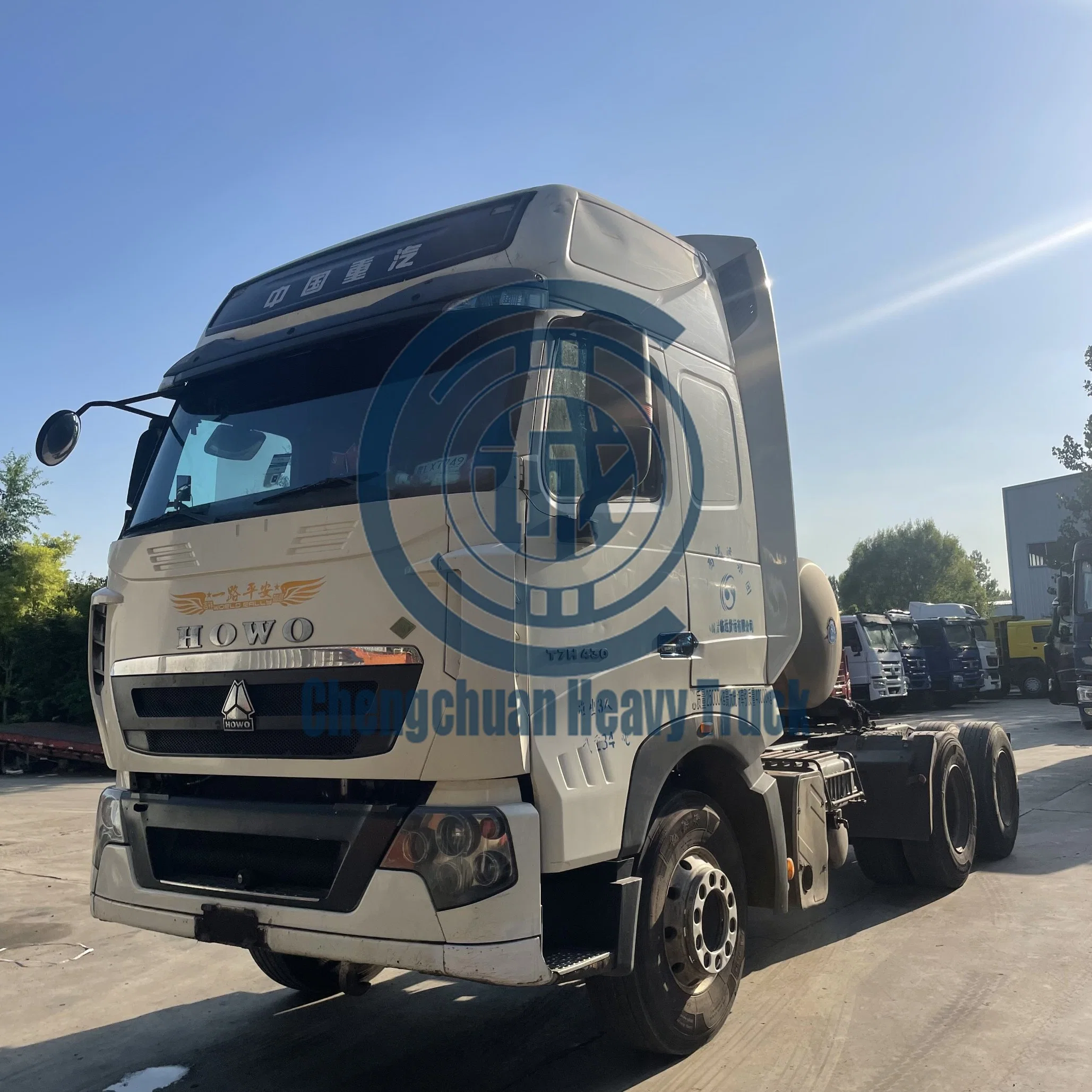 China Trucks Euro5 Used 2017 2018 2019 2020 CNG T7h 430HP A7 C7h Sitrak 440HP Tractor Trailer Truck Head Towing Truck