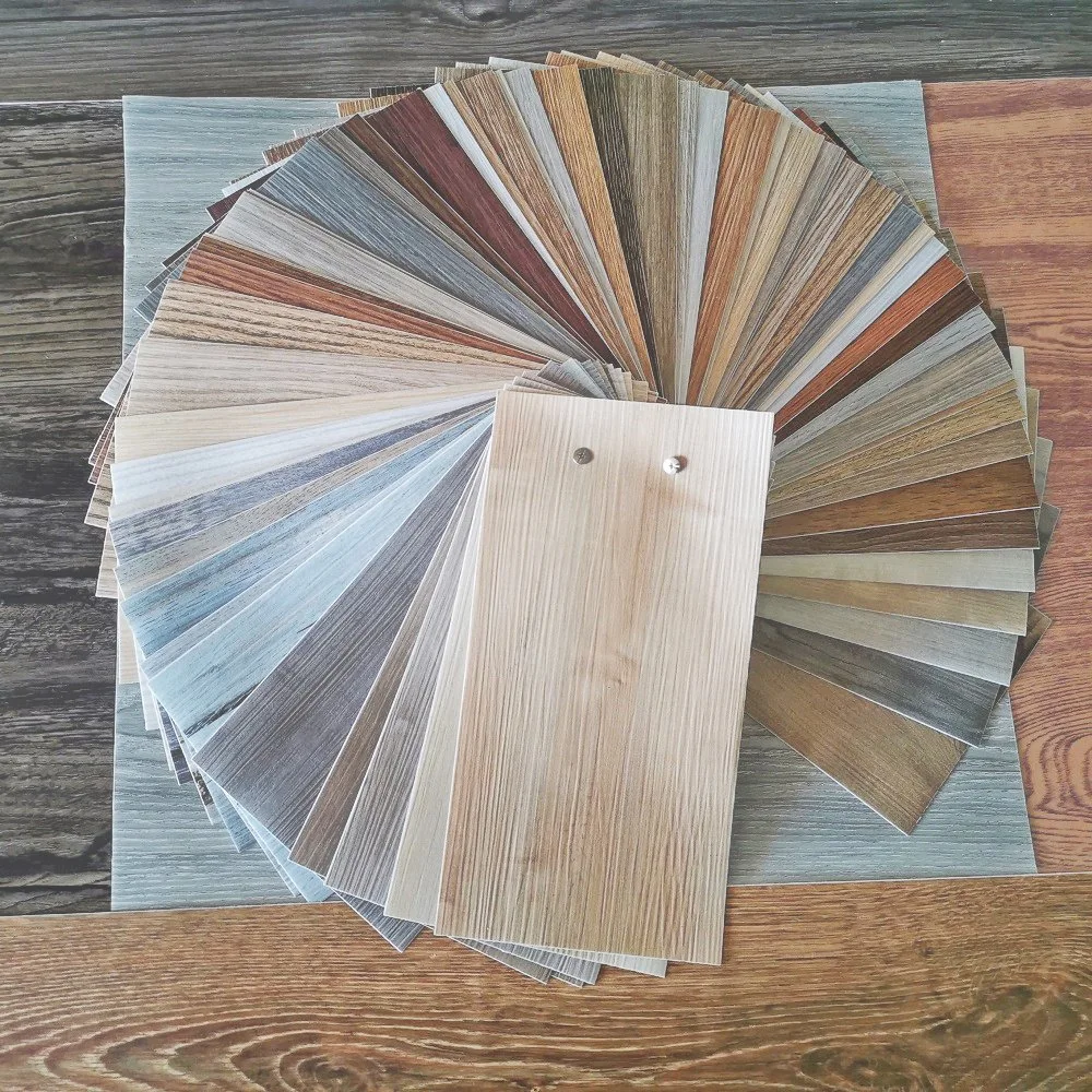 Faible coût de bricolage Wall &amp; Rénovation plancher amovible en vinyle imperméable décollez et placez une planche en bois des revêtements de sol
