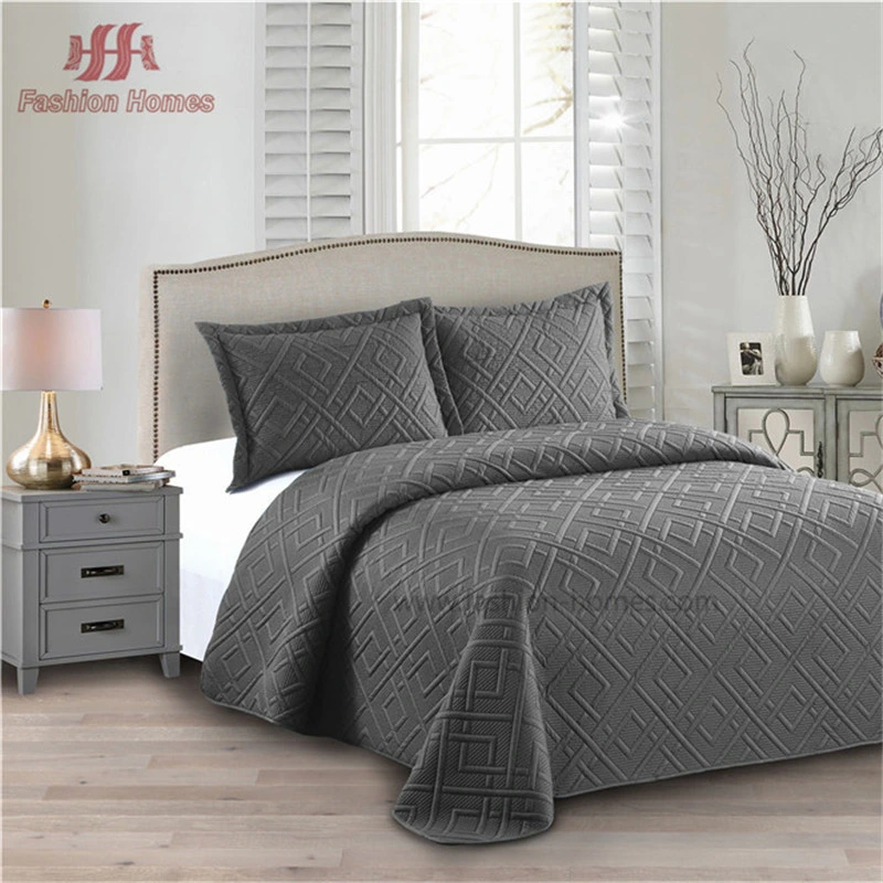 China Home Textile 3D Ultrasonic Quilts Solid Bedspread Geometric Pattern Bed Sheets Microfiber Quilt