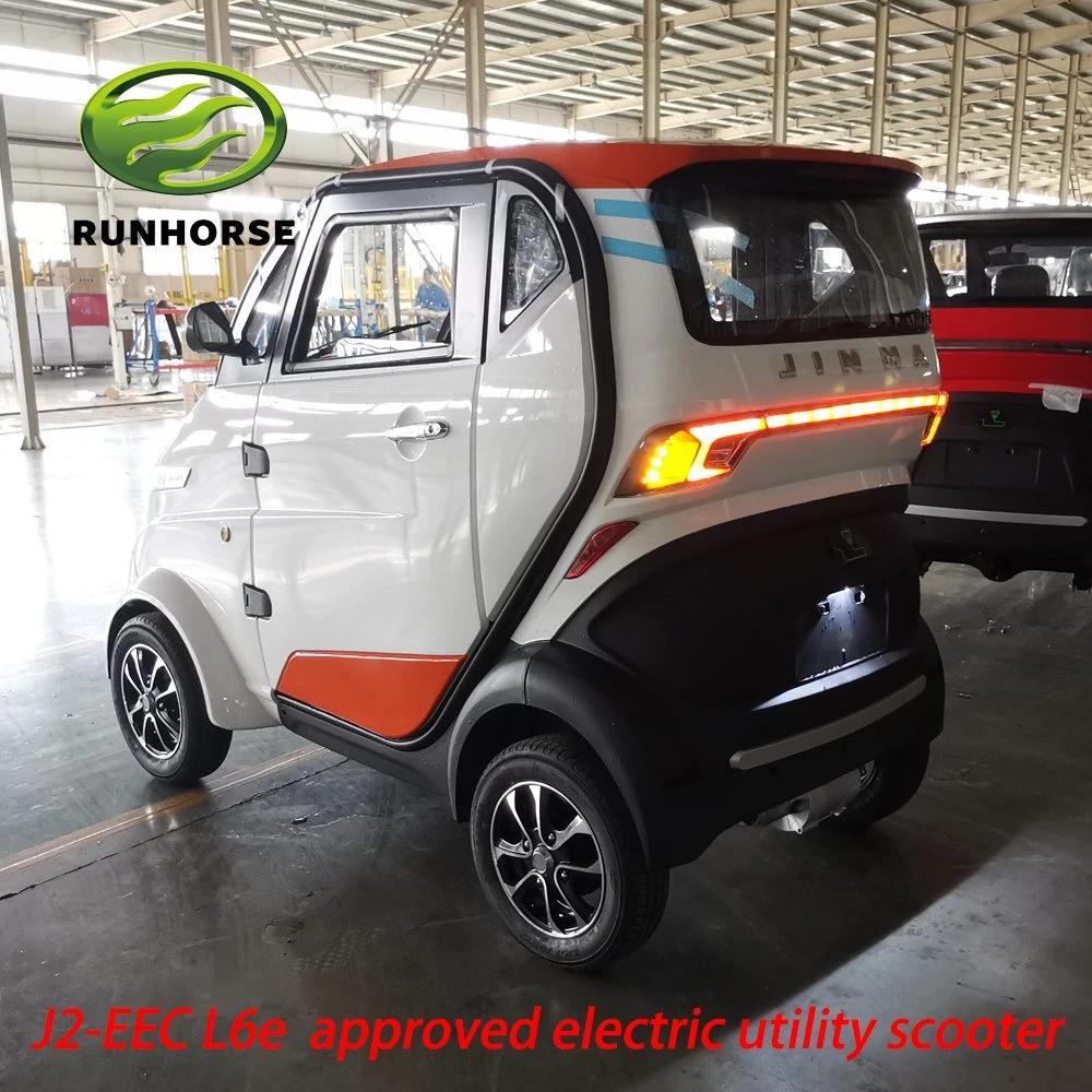 Universal L6e Model Electric Mini Passenger City Car