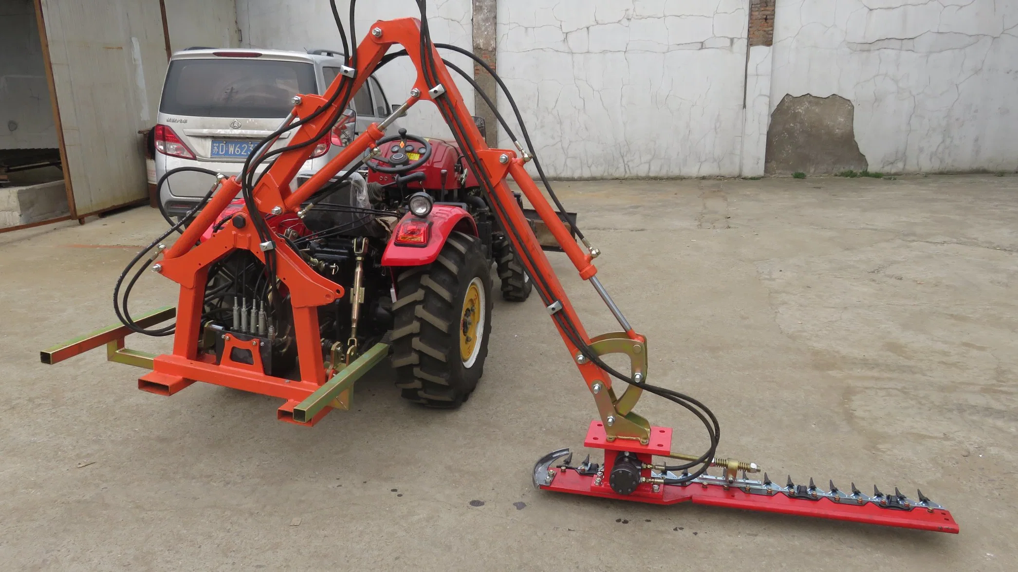 Rima Tractor Hedge Trimmer with CE