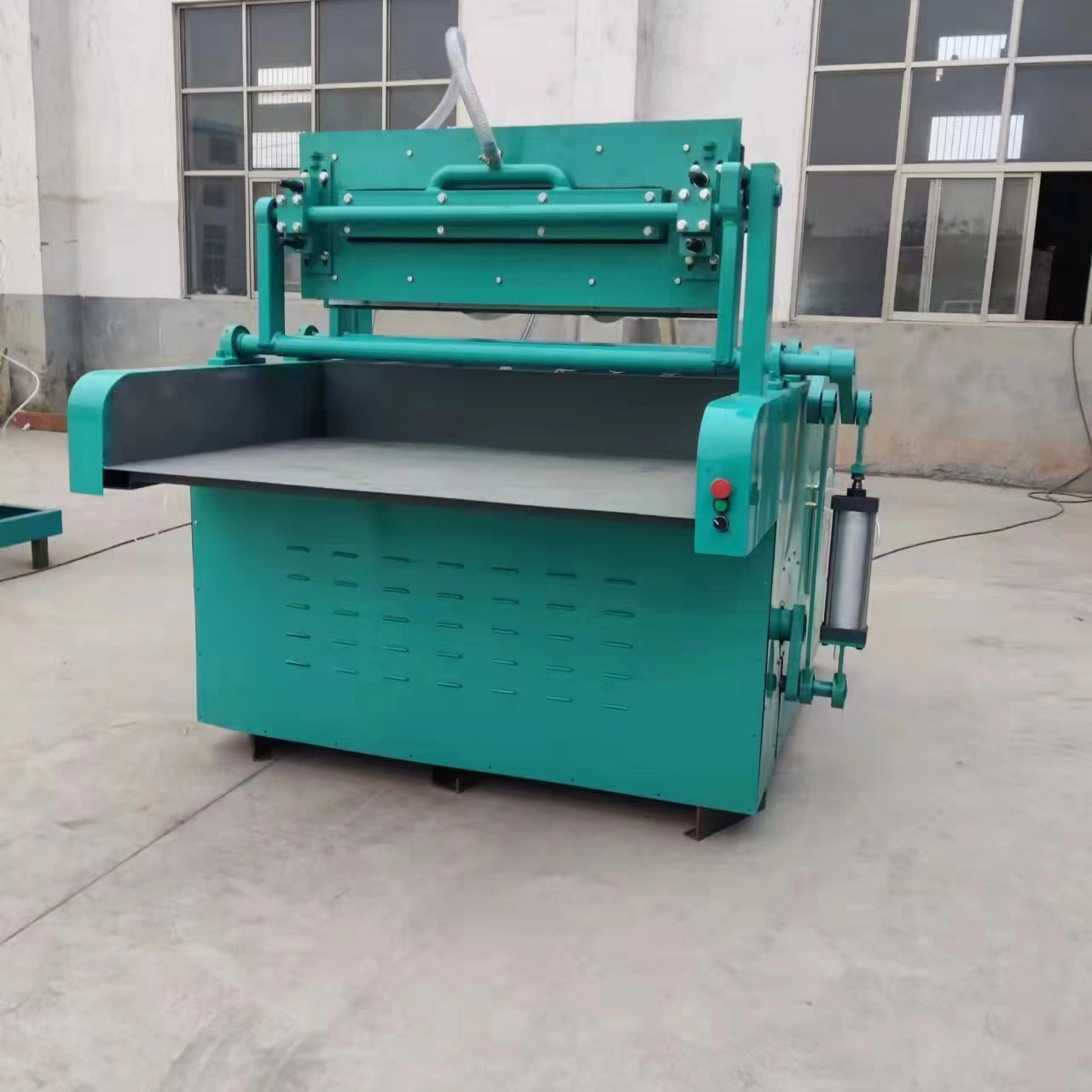 Egg Tray Machine Production Line/Efficient Paper Machinery and Equipment