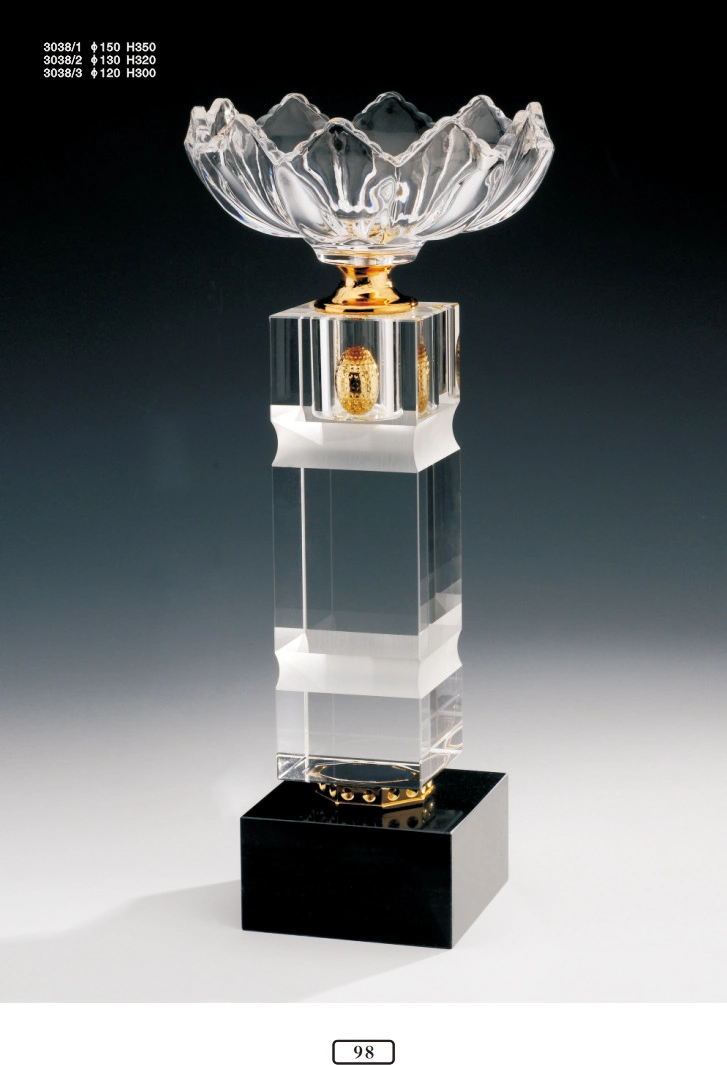 Polyresin Glass Soccer Football Cup Prize Crystal Trophy for Event as Souvenir Gift 015)