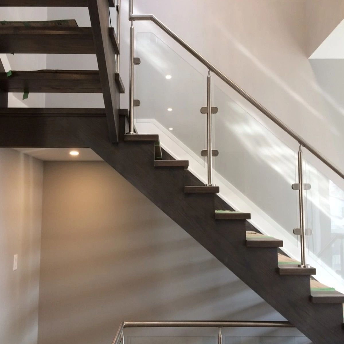 Prima Luxury Staircase Post Balustrade Glass Railing Design