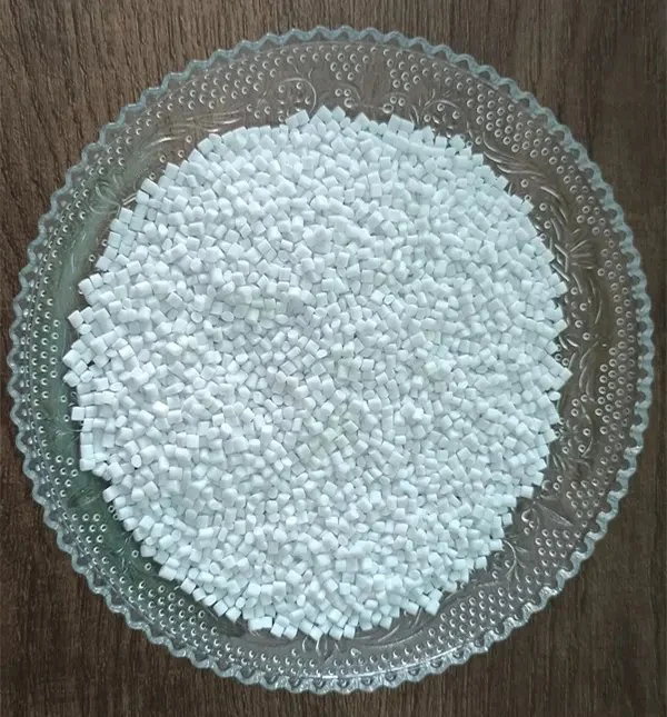 Factory Supply Virgin Pet Resin IV 0.80 Bottle Grade Cr8816 Recycled Pet Clear Chips for Plastic Bottle