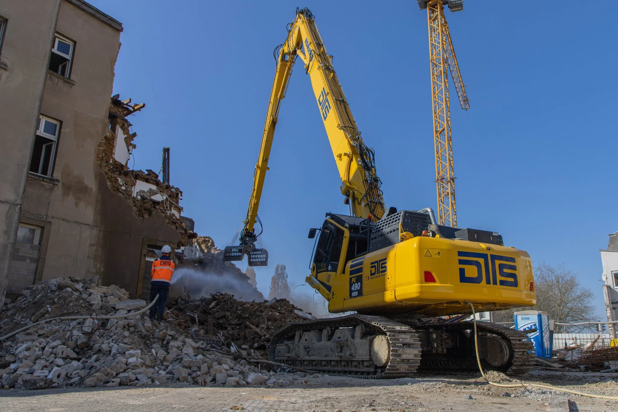 Cat349 with a 3PC (65') High Reach Excavator Front Kits Demolition Arm