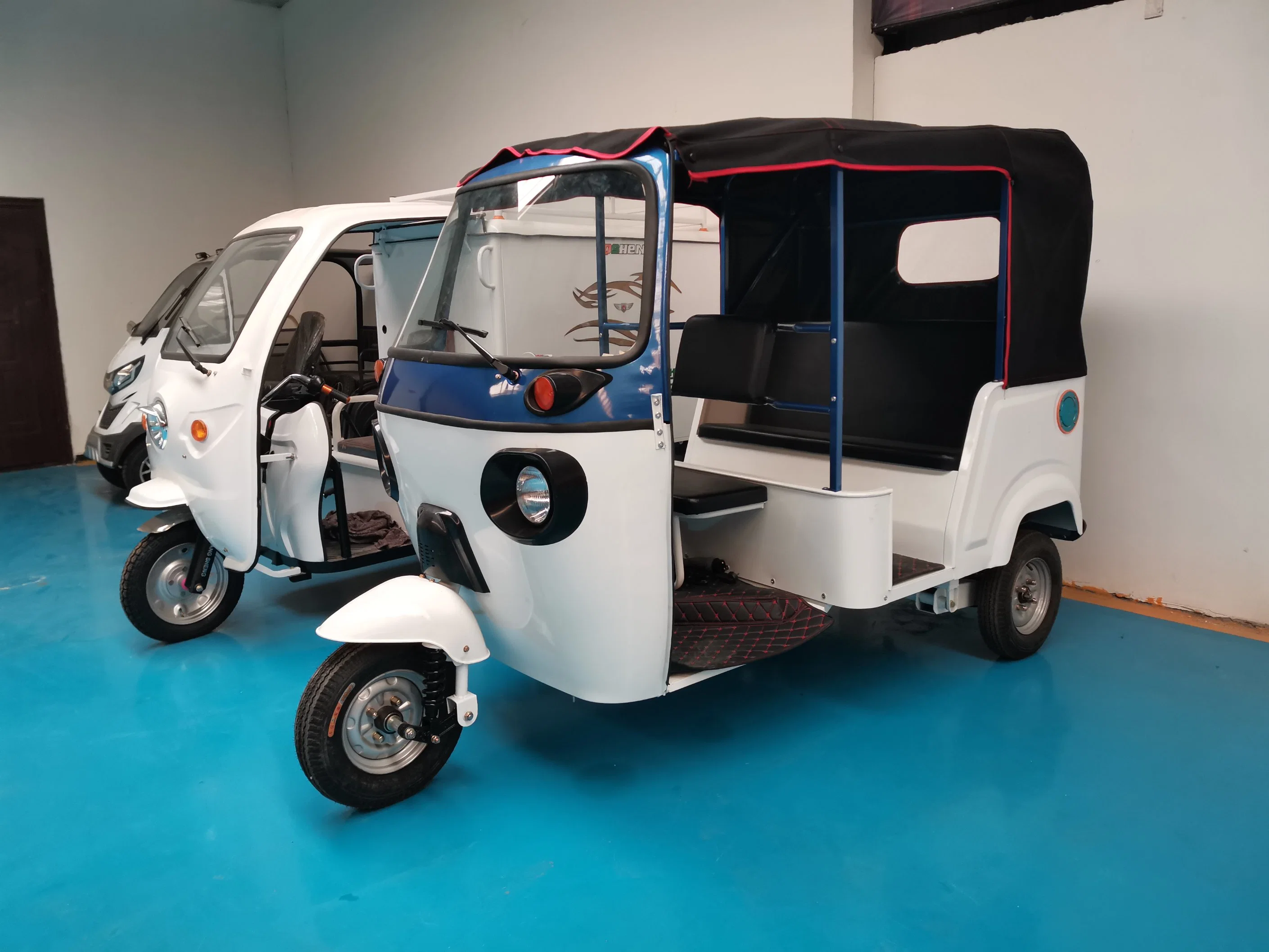 Indian Bajaj Auto preço Rickshaw e especificações