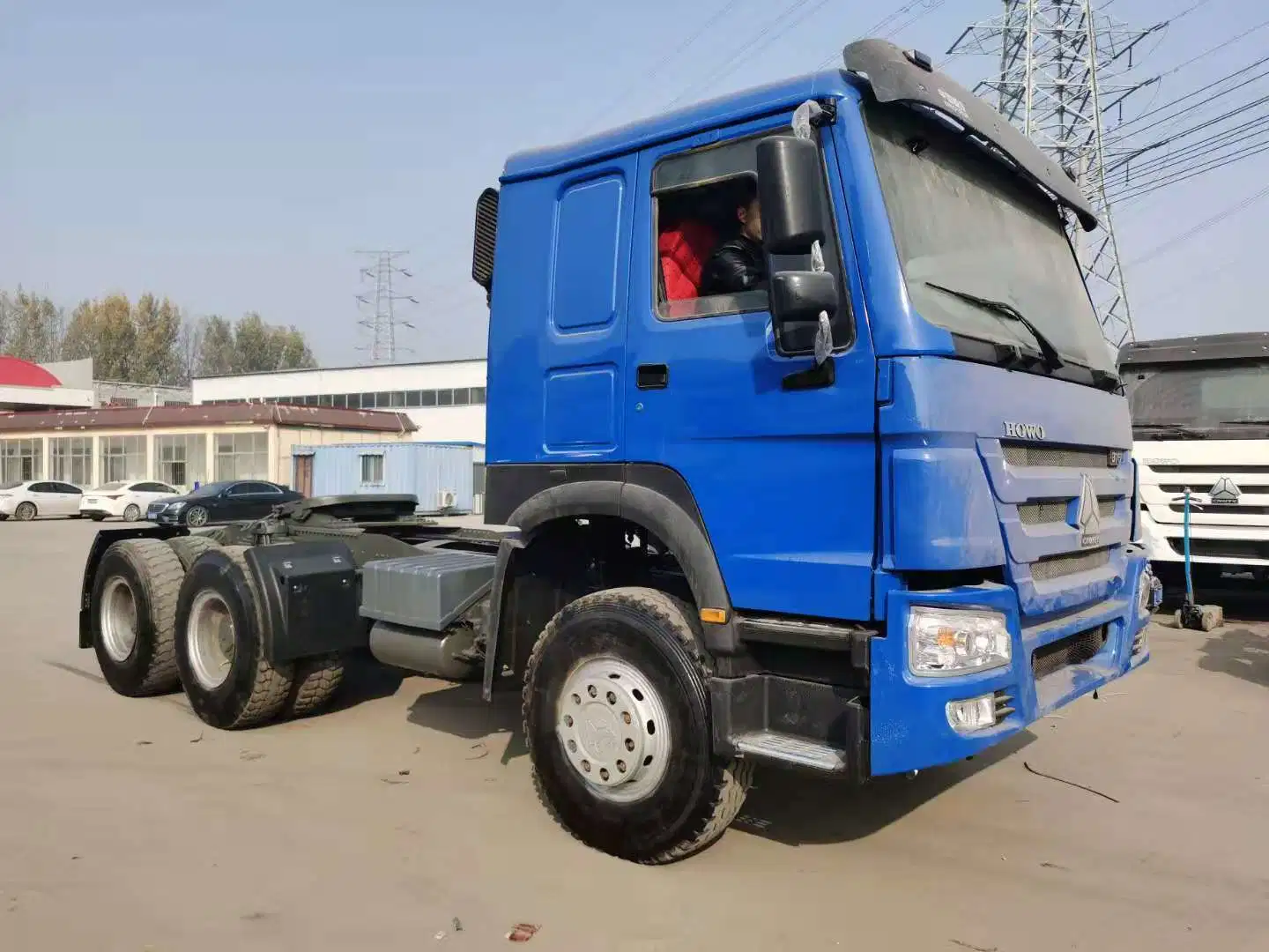 Tractor de segunda mano Sinotruk RHD/LHD camión HOWO