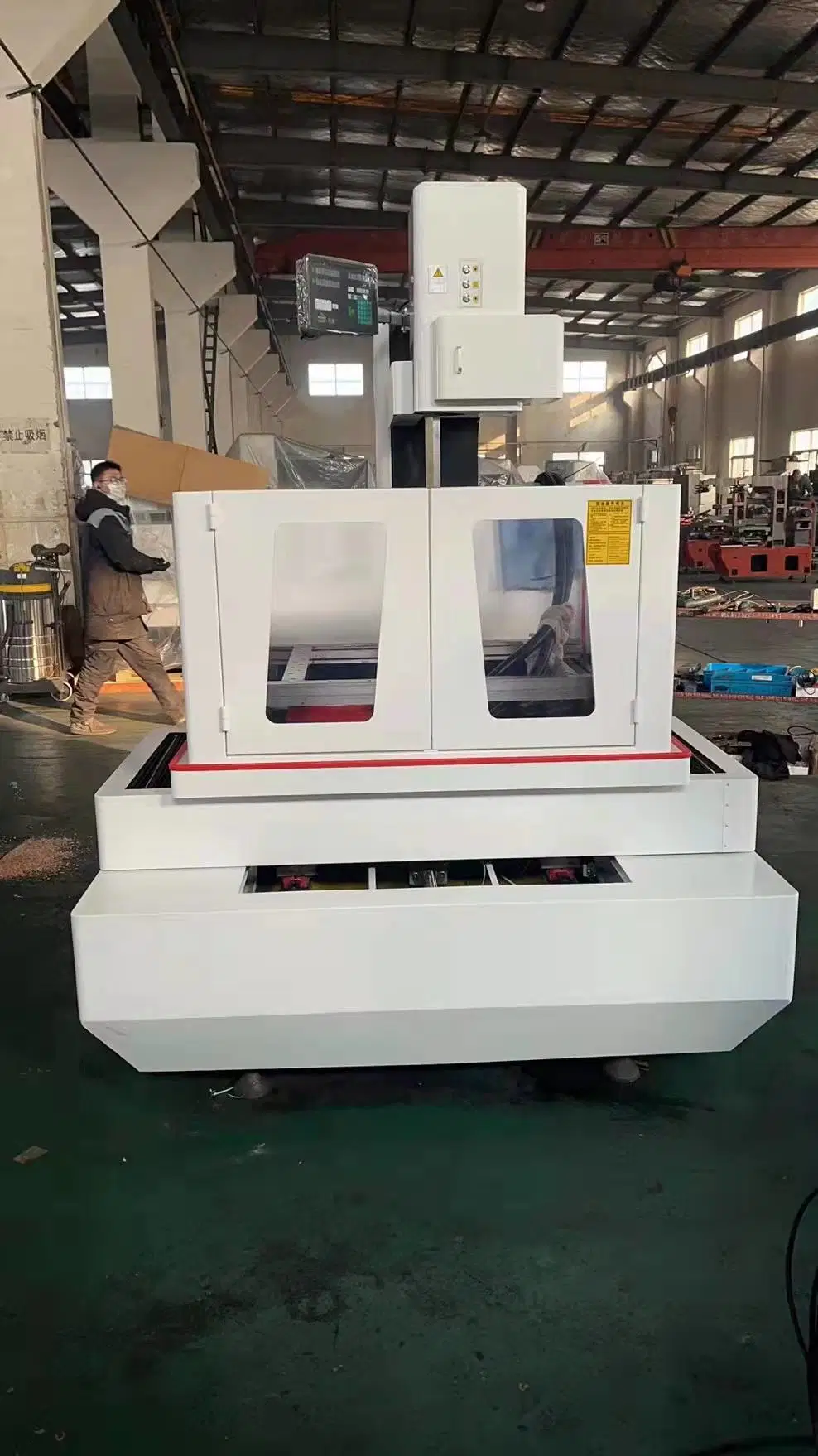 أداء جيد خدمة المحرك EDM CNC قطع الأسلاك آلة Tat500s