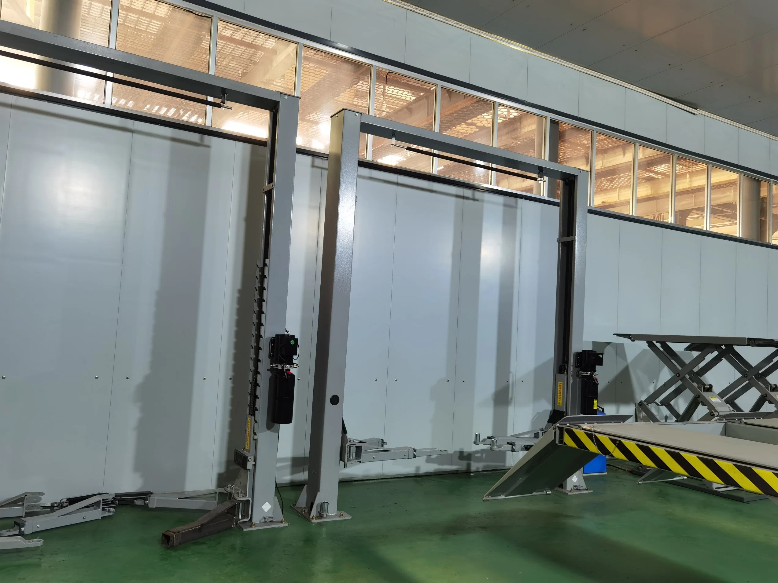 CE Certified Gantry Double Column Car Hoist Two Post Car Lift