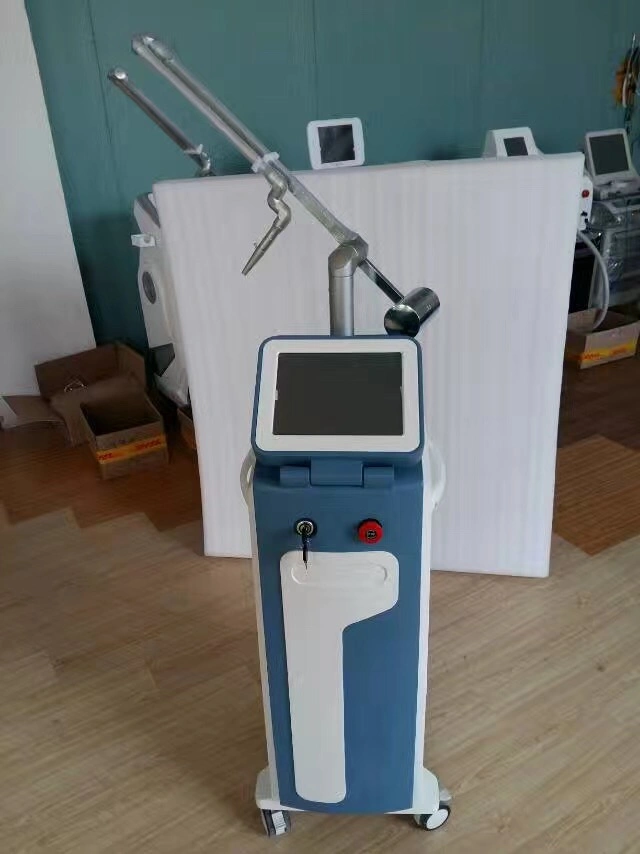 Melhor equipamento médico da beleza Fractional CO2 Laser Máquina vaginal apertando