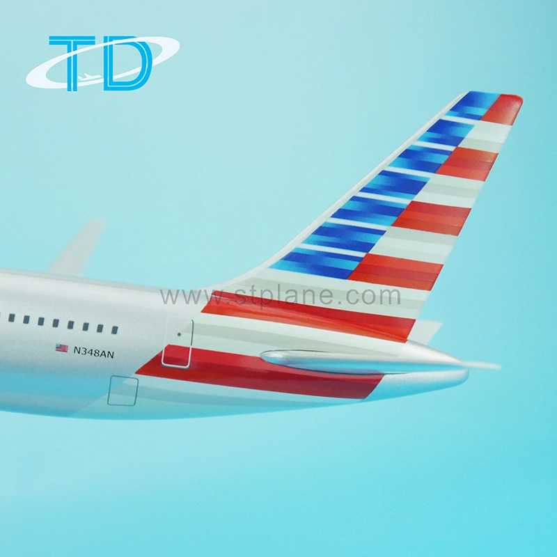 Scale 1/200 B767-300er Plastic Passenger Aircraft Model for Sale