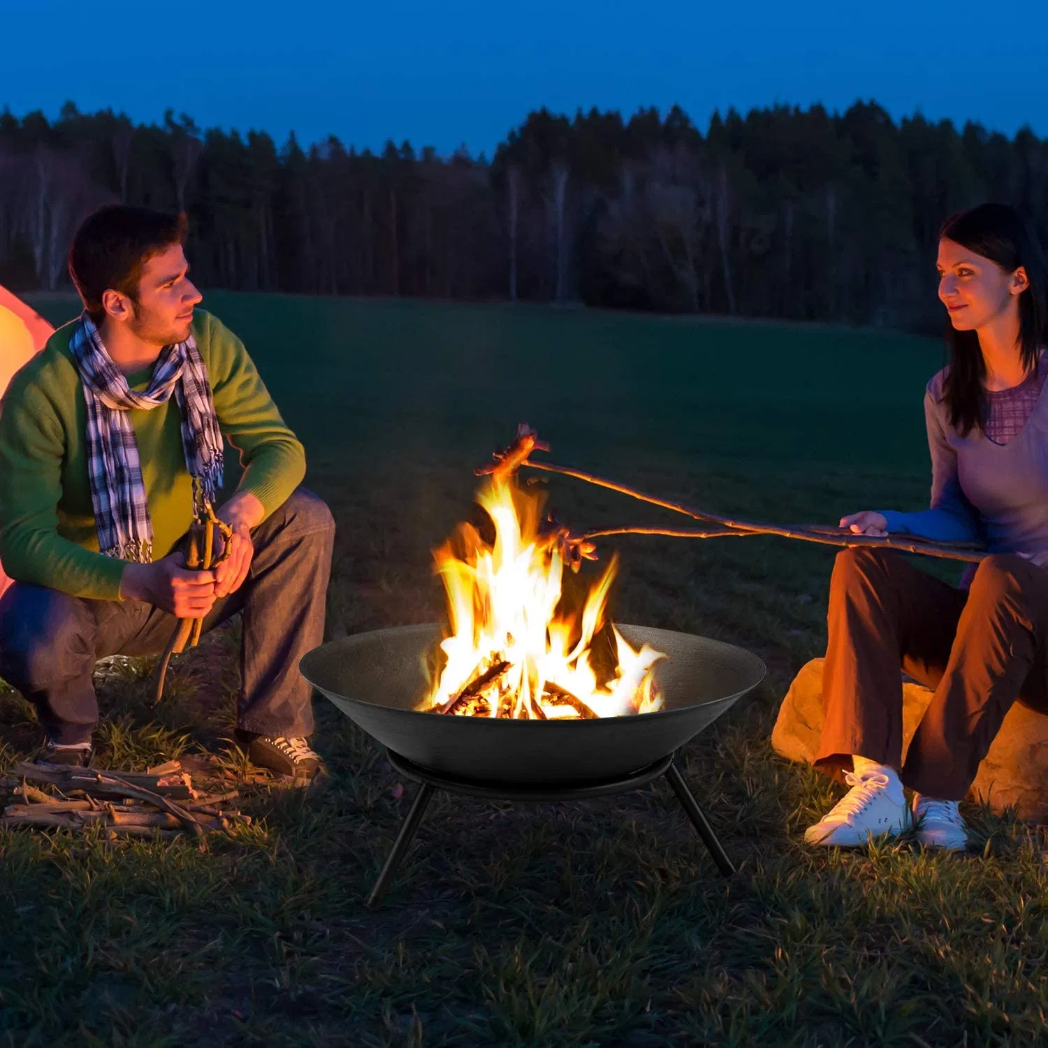 Fire Pit Bowl Is Made of Durable Thick Metal