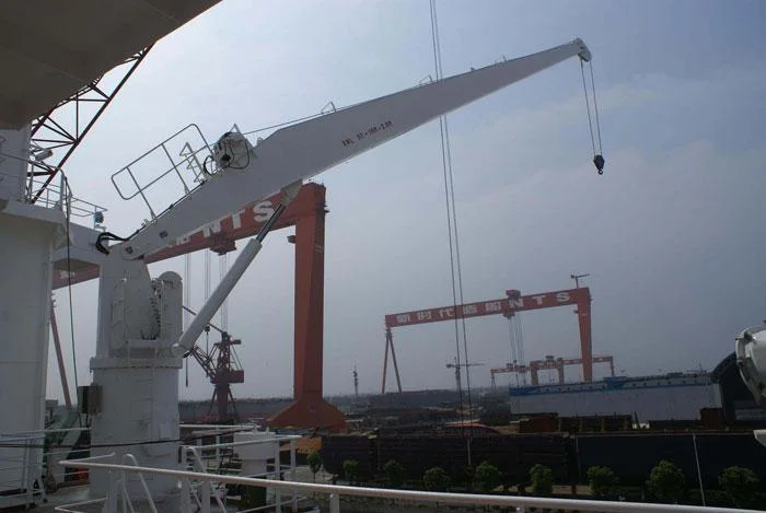 Provision Cargo Handling Hydraulic Telescopic Marine Ship Crane