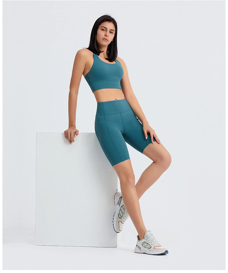 2022 nouvelle poche latérale de couleur unie trimestre Mesdames Yoga Pantalon culotte de sport brossé