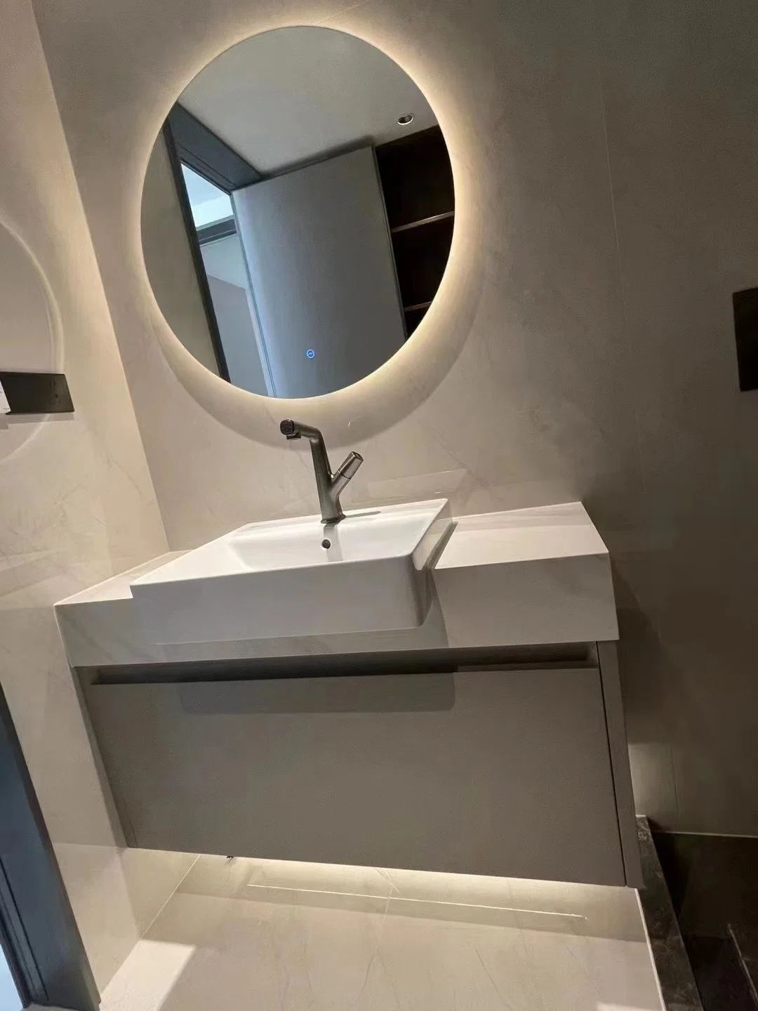 Modern Hotel American Floating Bathroom Vanity Cabinet with LED Mirror and Double Sink Sets