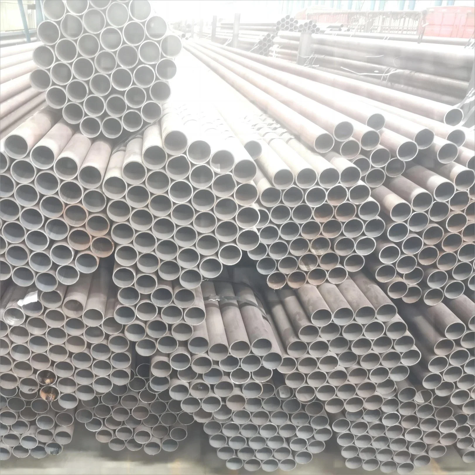 Manufacturing Sch40 Sch80 ASTM 4135 Fluid Fire Boiler Carbon Steel Tube Seamless Pipe