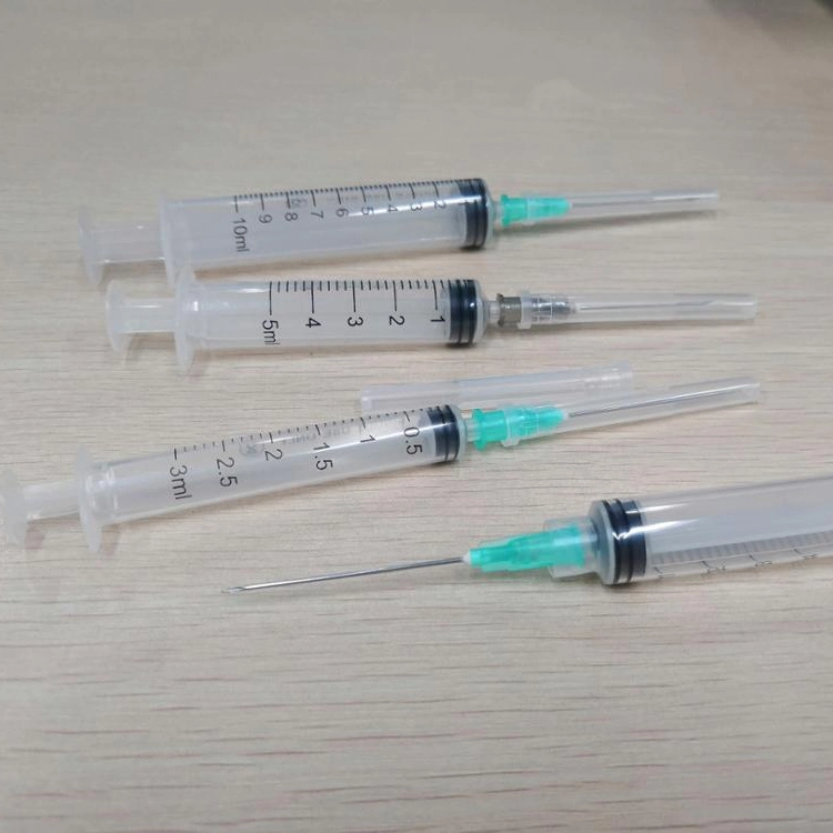Disposable Syringes and Needles /Medical Device