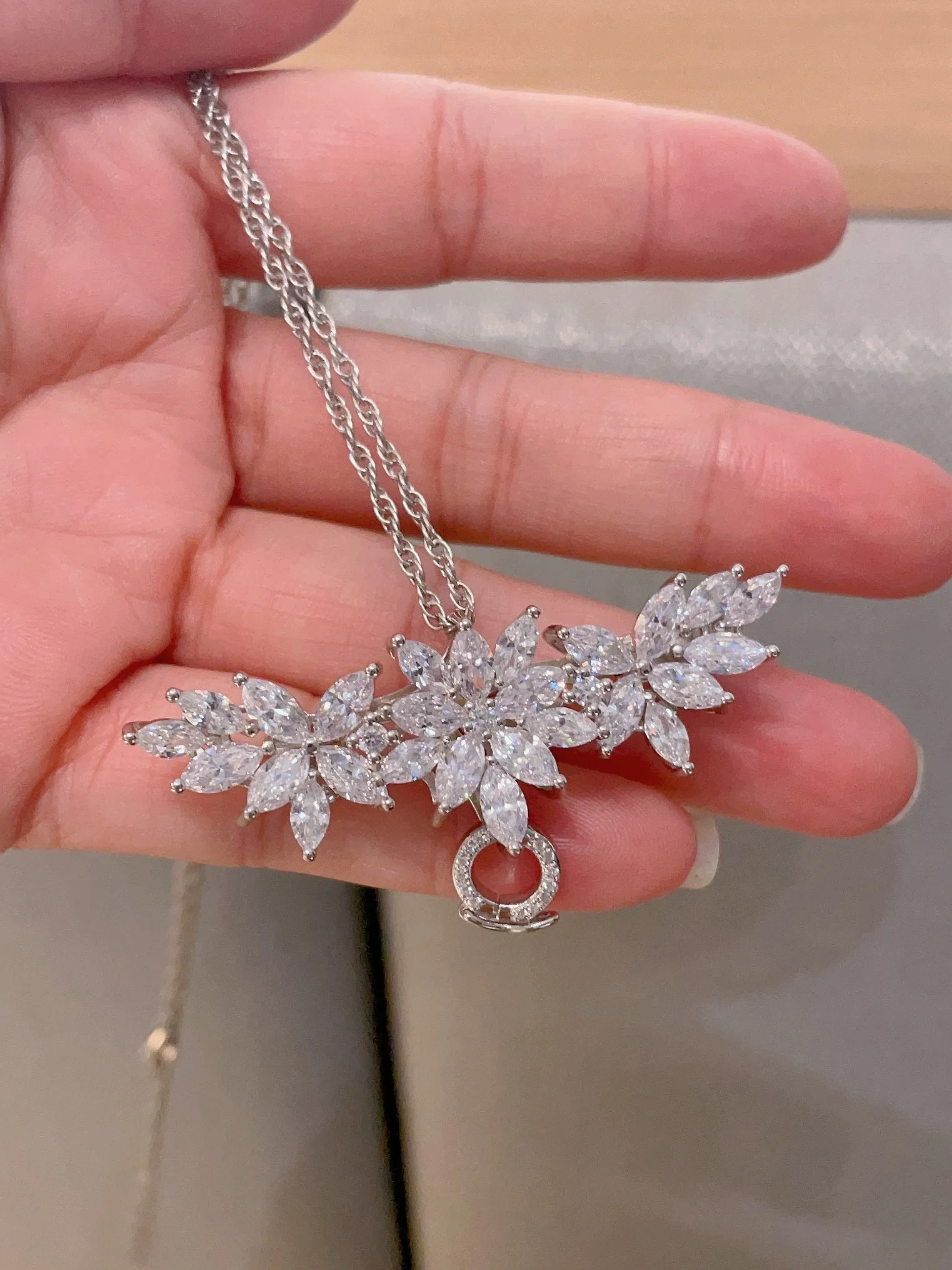 Factory Wholesale 925 Sterling Silver Zircon Diamond Angel Wings Necklace