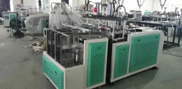 Автоматическая одноразовая бумажная машина для формования пищевых продуктов лоток для бумаги Машина для изготовления пластин